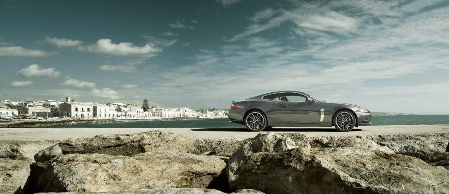  Jaguar XKR Portfolio 2009 года  (фото 4 из 14)